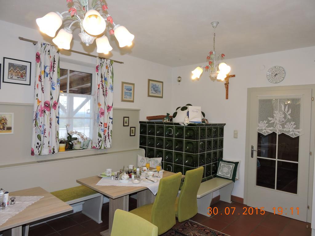 Gaestehaus Haagen Bad Waltersdorf Dış mekan fotoğraf